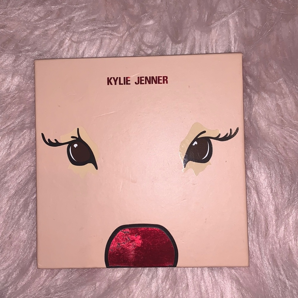 Kylie 2021 Holiday Palette